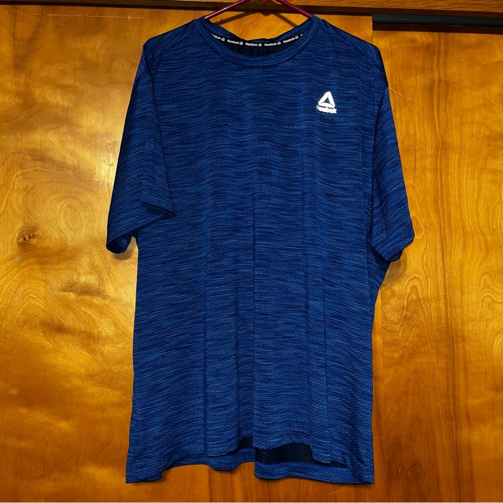 Reebok Men's Short Sleeve Blue Tee